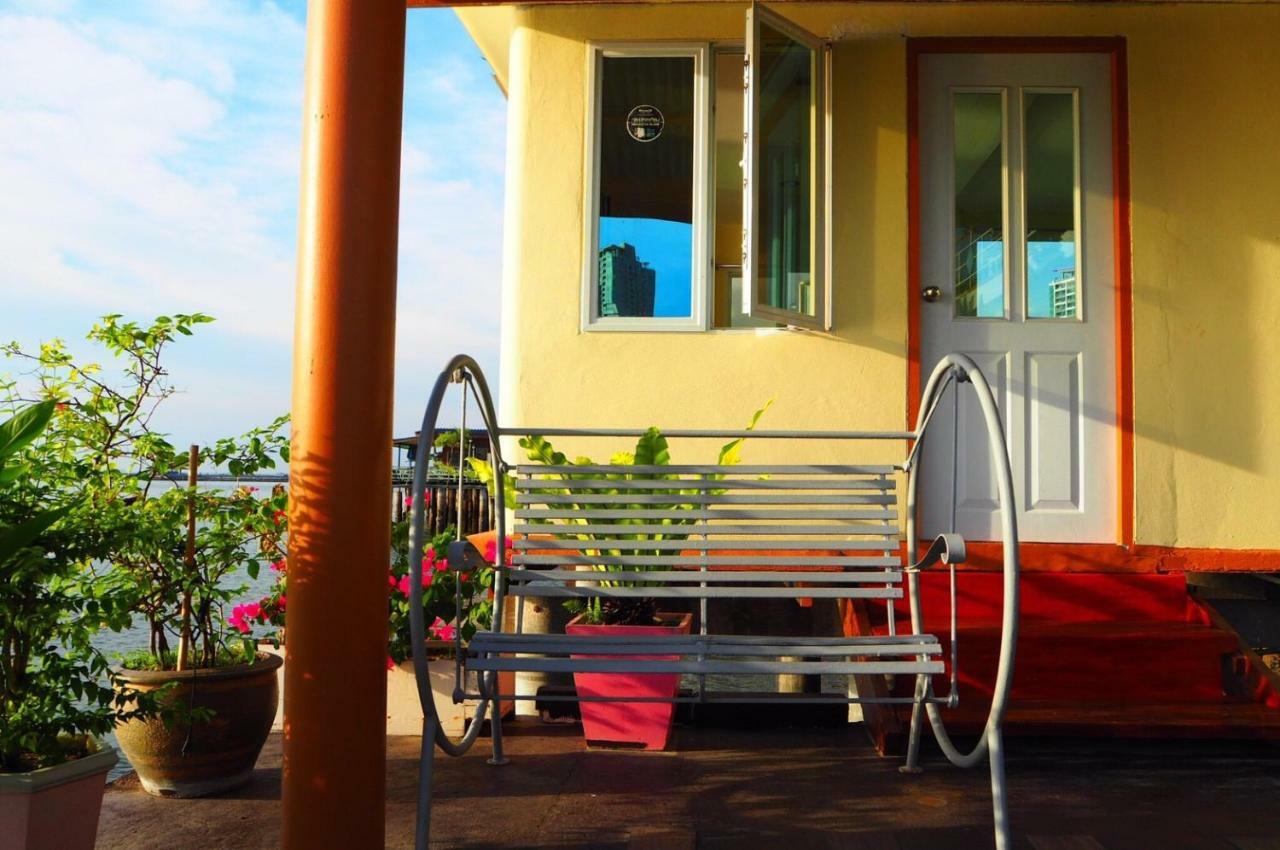 Samchai Hotel Si Racha Eksteriør billede