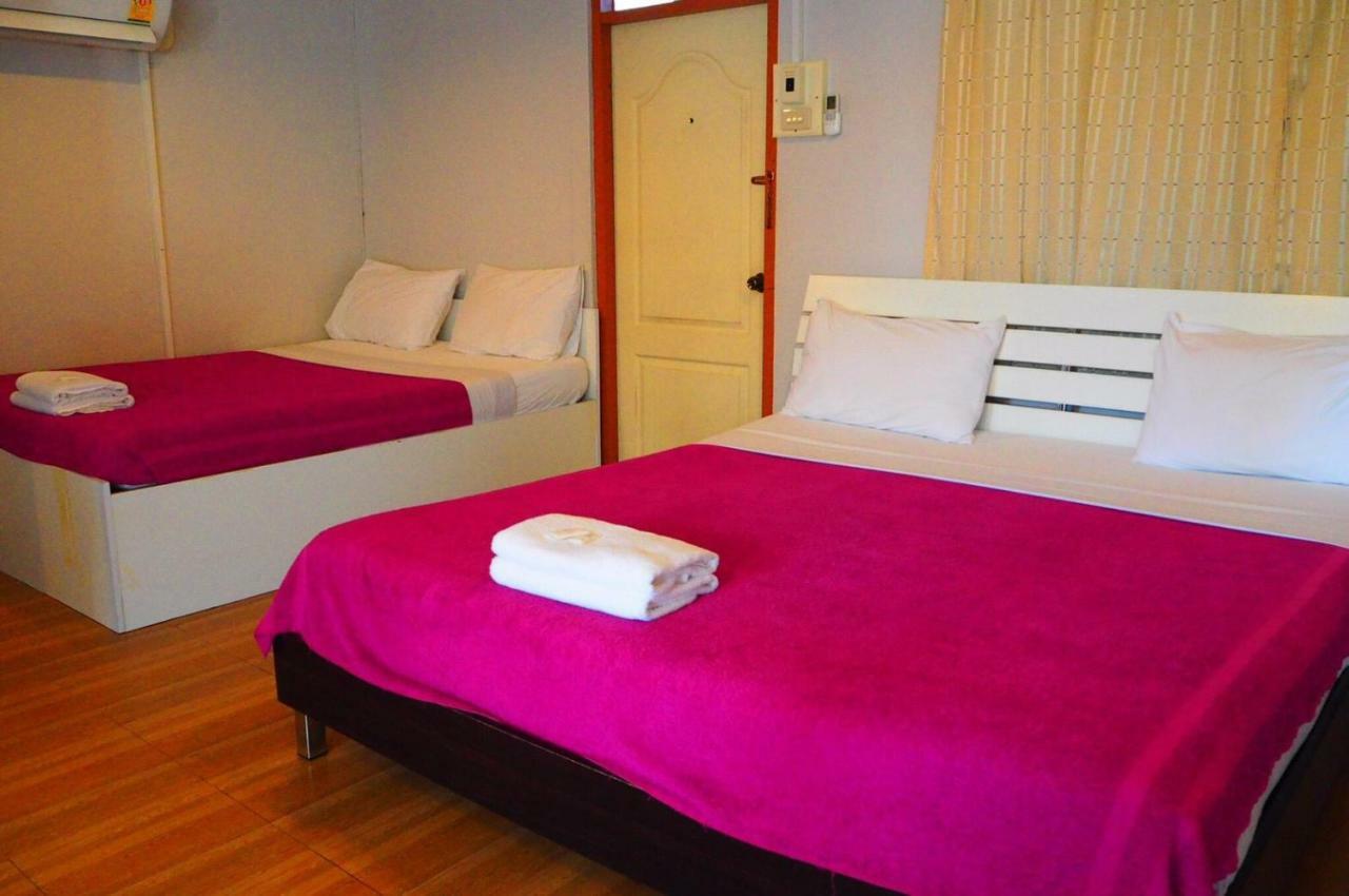Samchai Hotel Si Racha Eksteriør billede